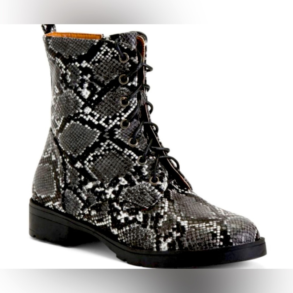 Coconuts by Matisse FINCH Combat Boots 👢